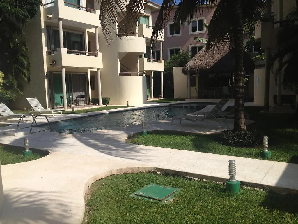 Apartamento Condominio Paraiso Playacar II Playa del Carmen México